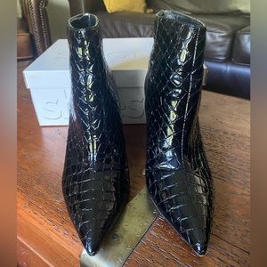 Black Topshop snakeskin booties